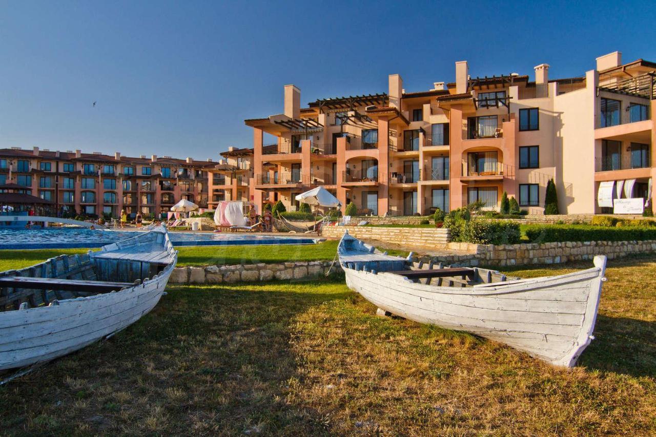 Sea View & Infinity Pool Apartments In Kaliakria Resort Balchik Exterior photo
