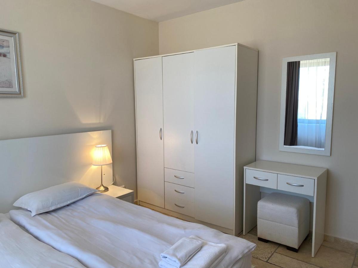 Sea View & Infinity Pool Apartments In Kaliakria Resort Balchik Exterior photo